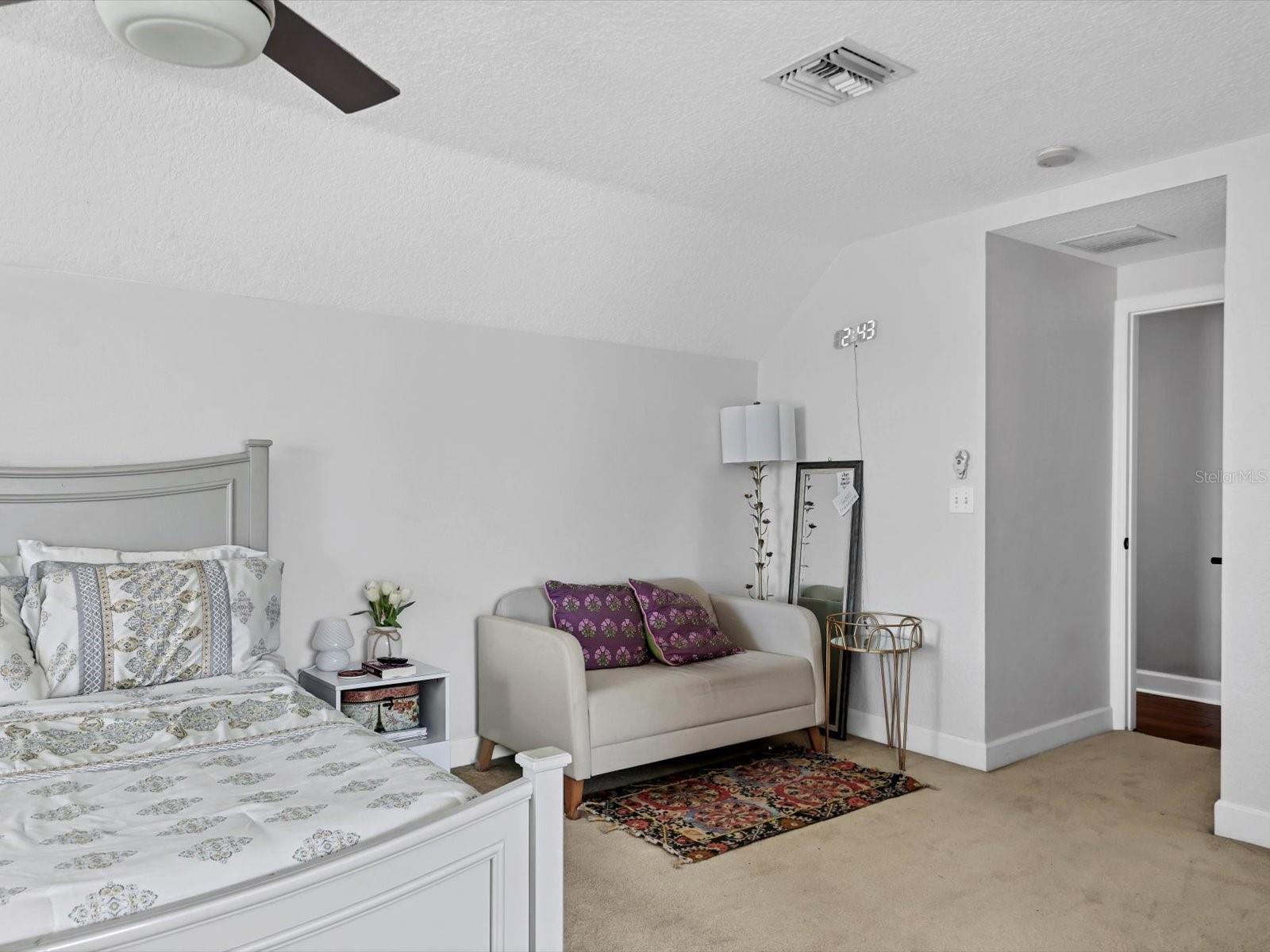 Image 38 of 58 For 6813 Short Creek Lane