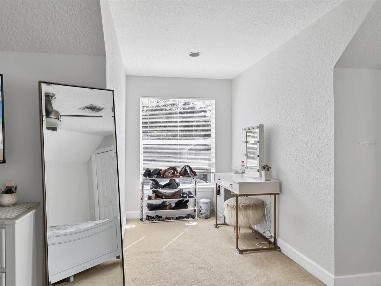 Image 40 of 58 For 6813 Short Creek Lane