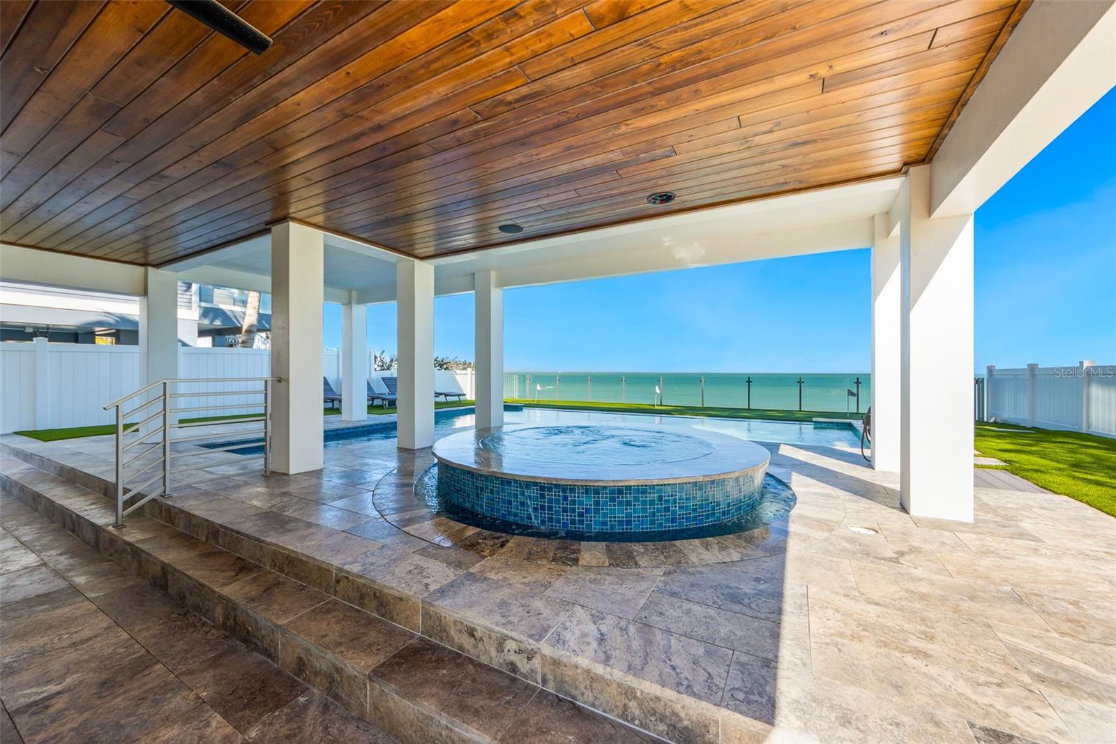 Image 42 of 52 For 903 Shore Drive B