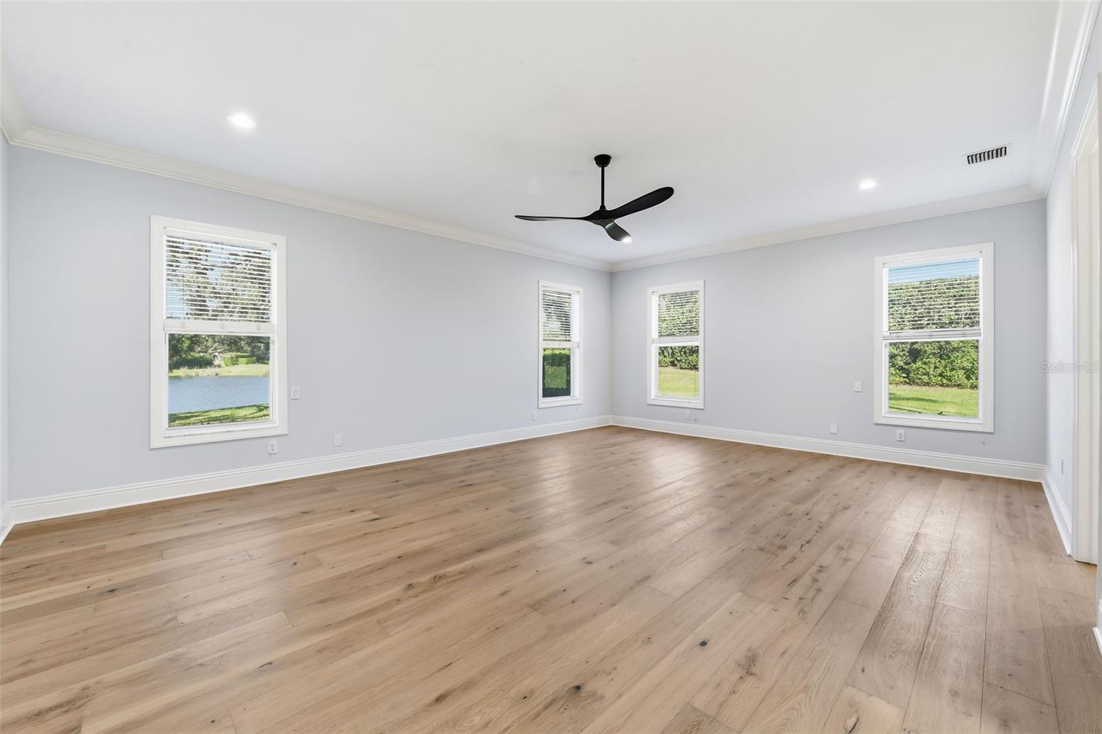 Listing photo id 31 for 7796 Alister Mackenzie Drive