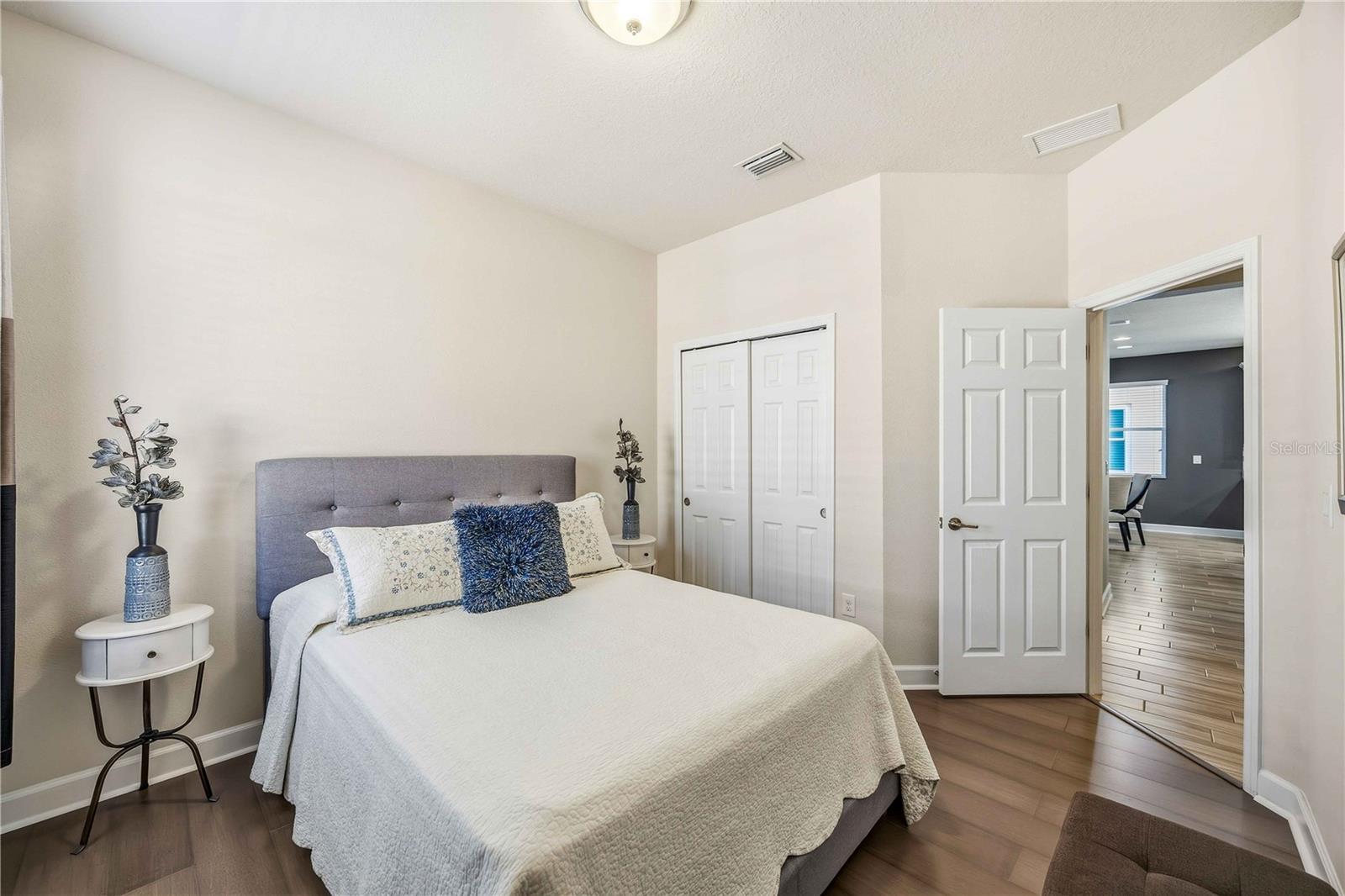 Image 39 of 63 For 5731 Arbor Wood Court