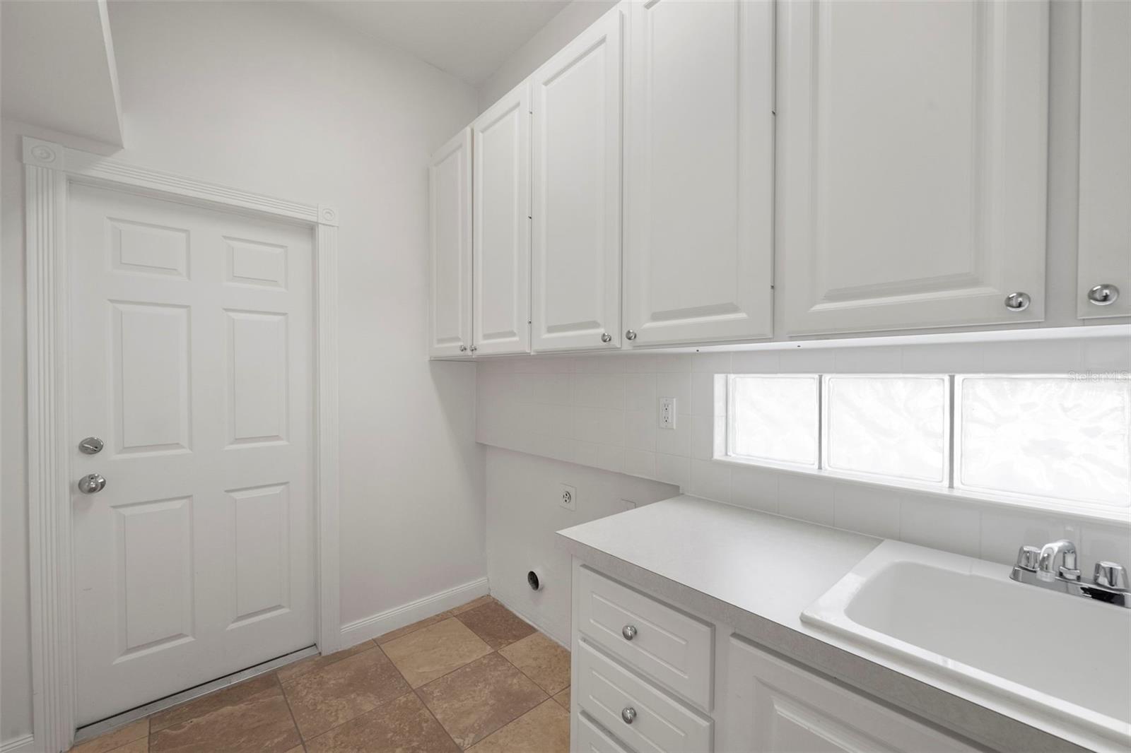 Image 18 of 60 For 5779 Wilena Place