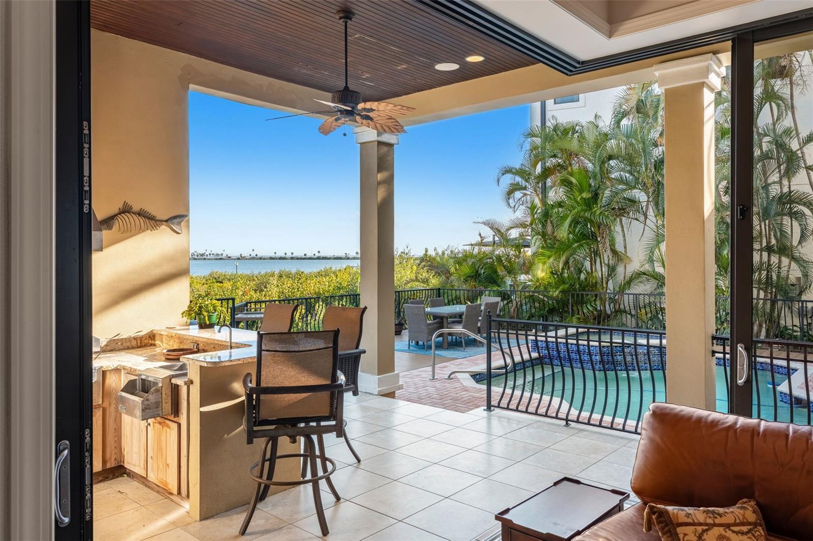 Image 15 of 44 For 4125 Causeway Vista Drive