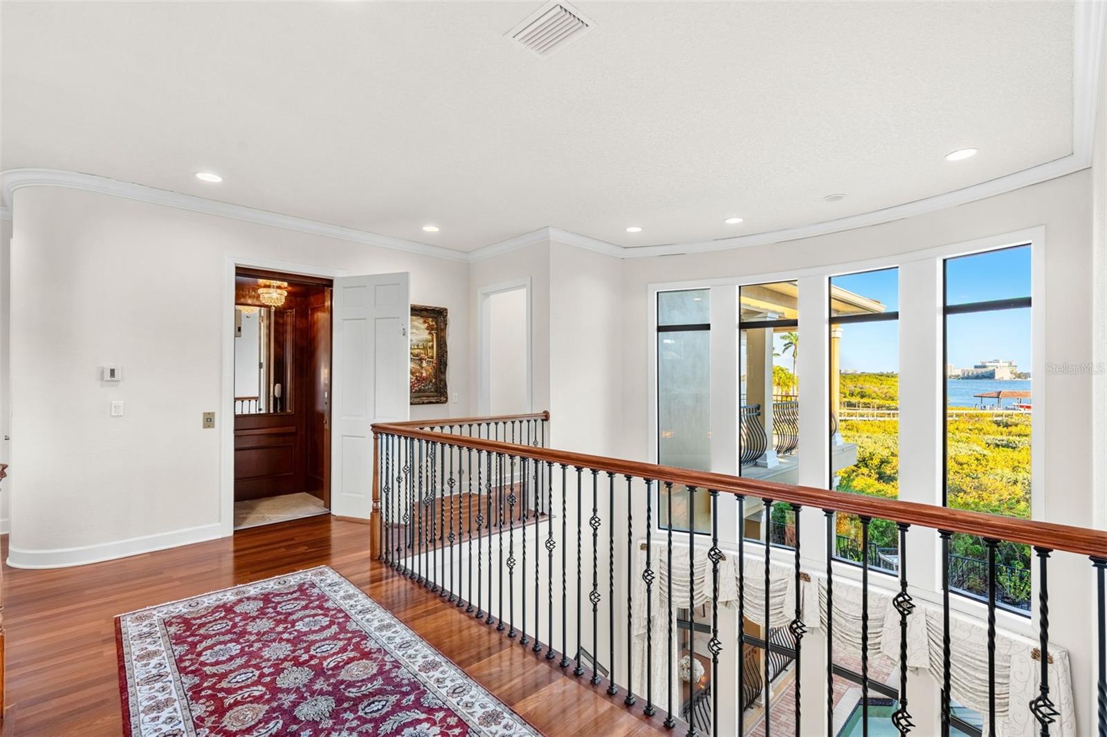 Image 25 of 44 For 4125 Causeway Vista Drive