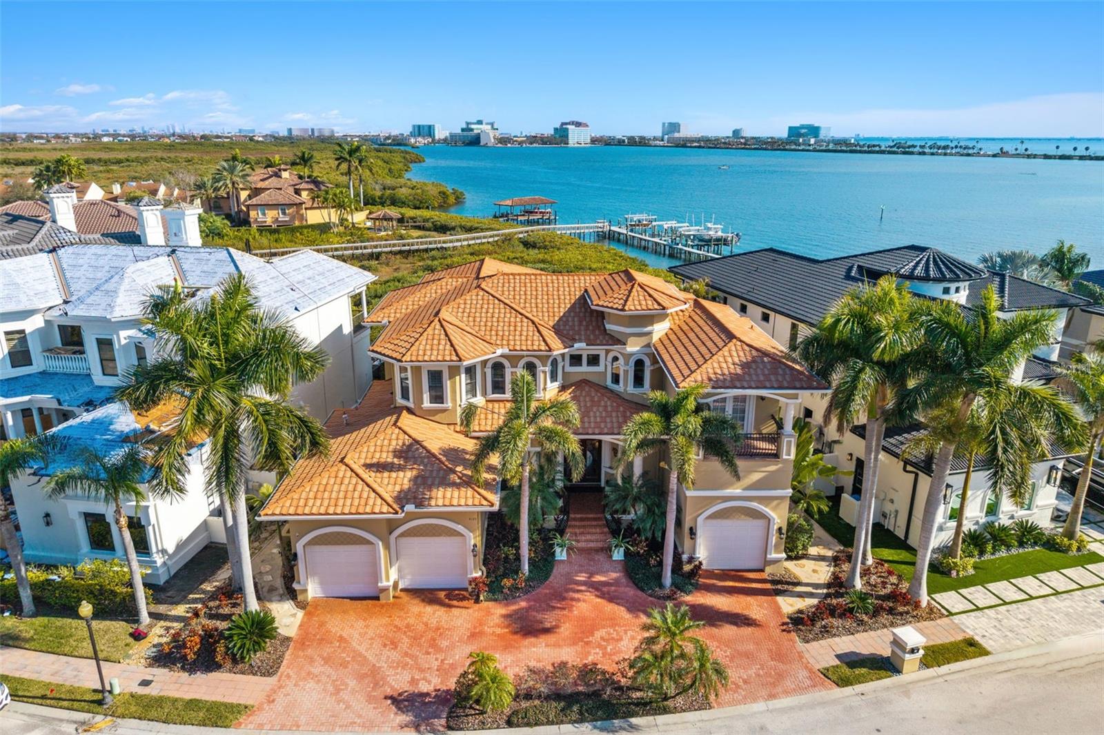 Image 3 of 44 For 4125 Causeway Vista Drive