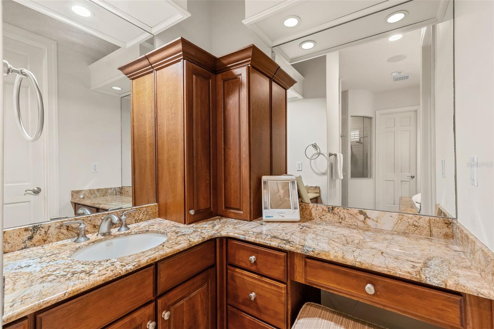 Image 32 of 44 For 4125 Causeway Vista Drive