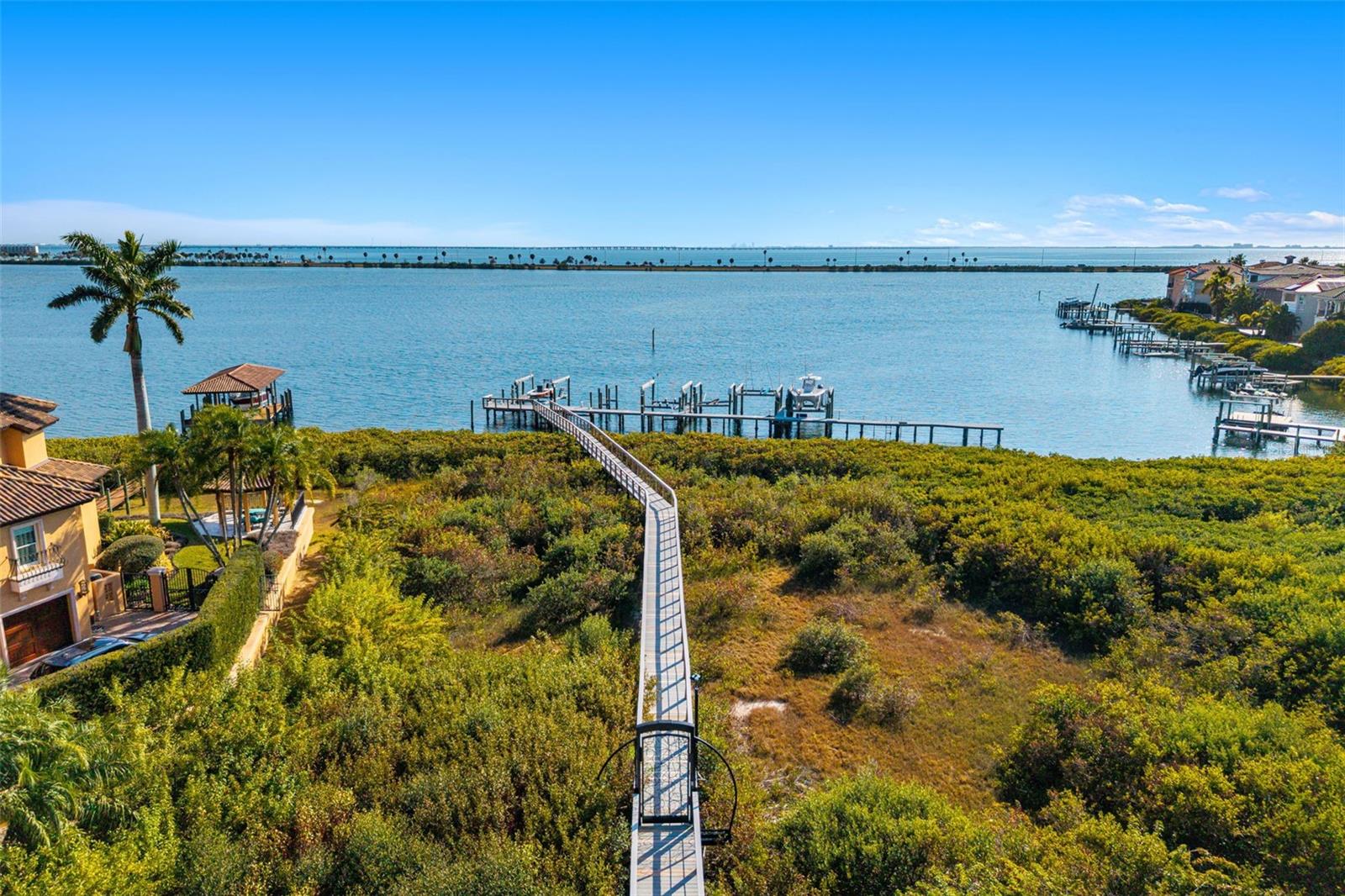 Image 41 of 44 For 4125 Causeway Vista Drive