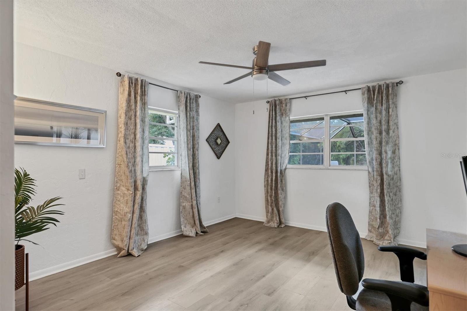 Image 20 of 47 For 7232 Willow Street