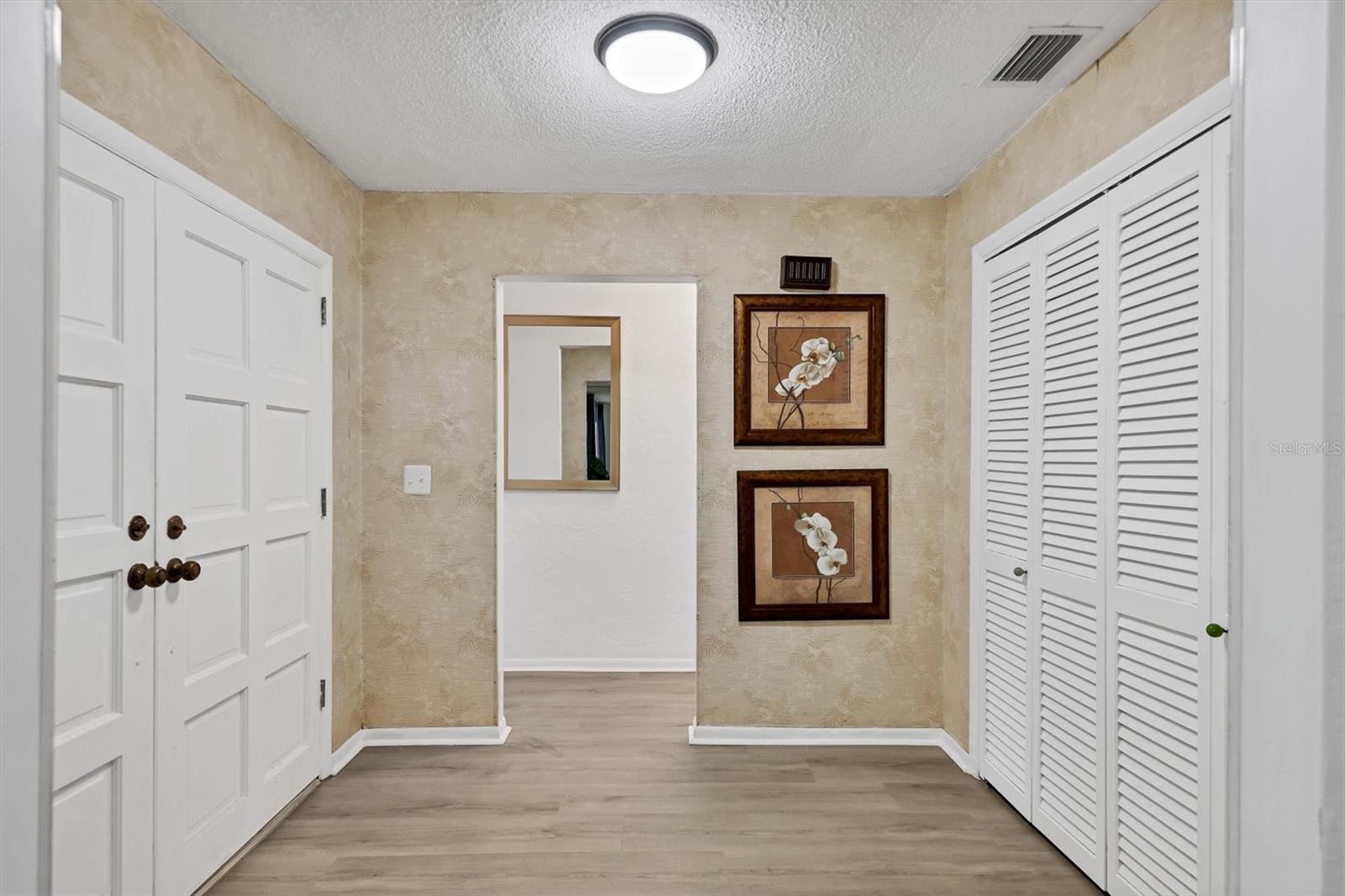 Image 26 of 47 For 7232 Willow Street