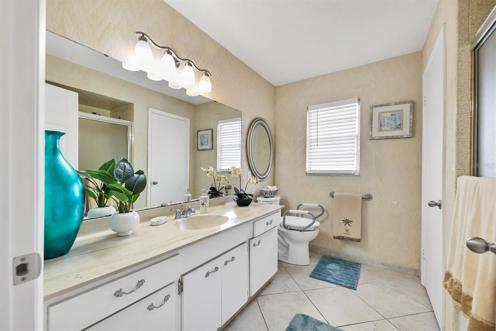 Image 27 of 47 For 7232 Willow Street