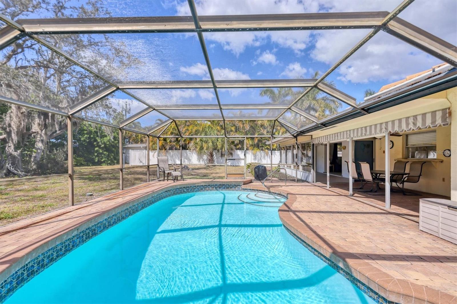 Image 37 of 47 For 7232 Willow Street