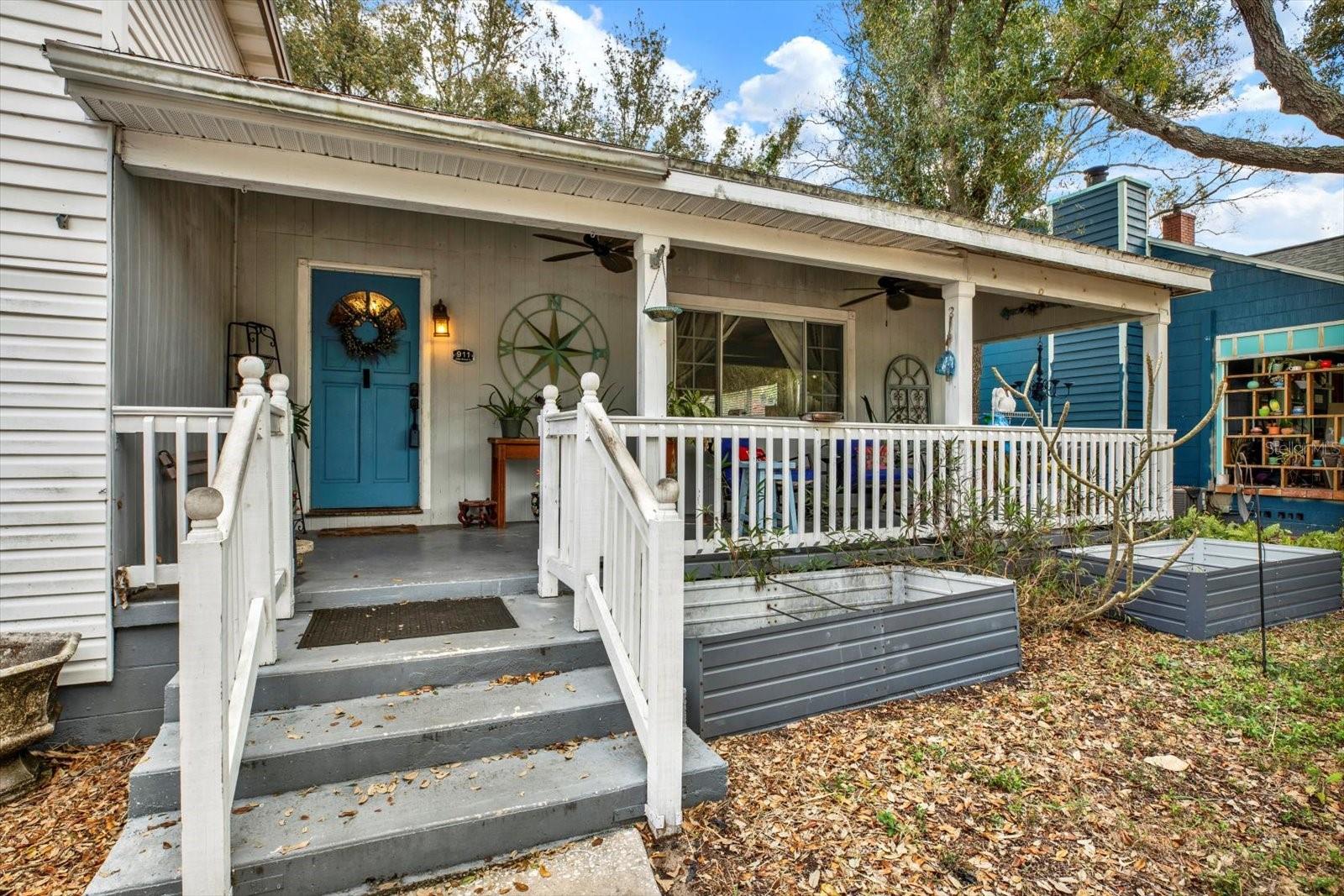 Image 2 of 49 For 911 29th Street N