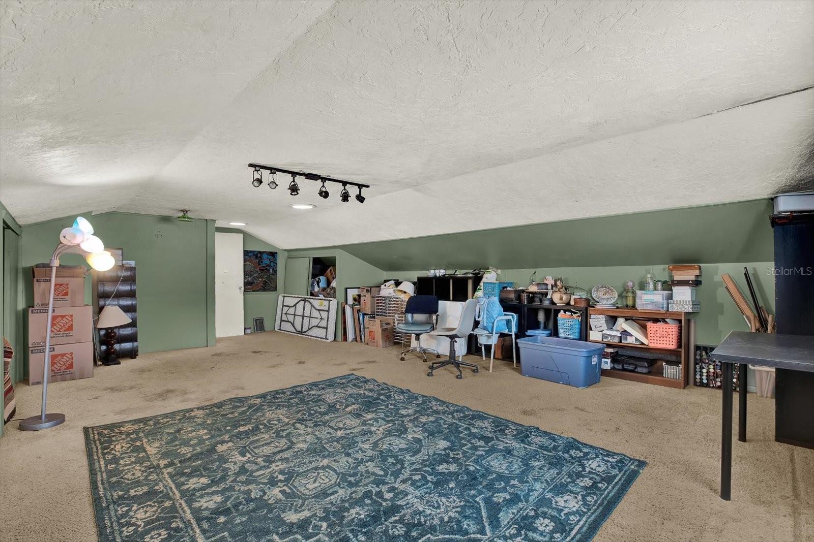 Image 21 of 49 For 911 29th Street N