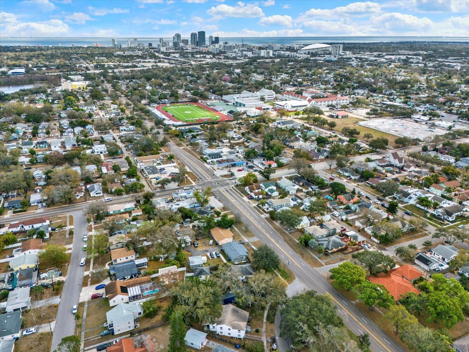 Image 43 of 49 For 911 29th Street N