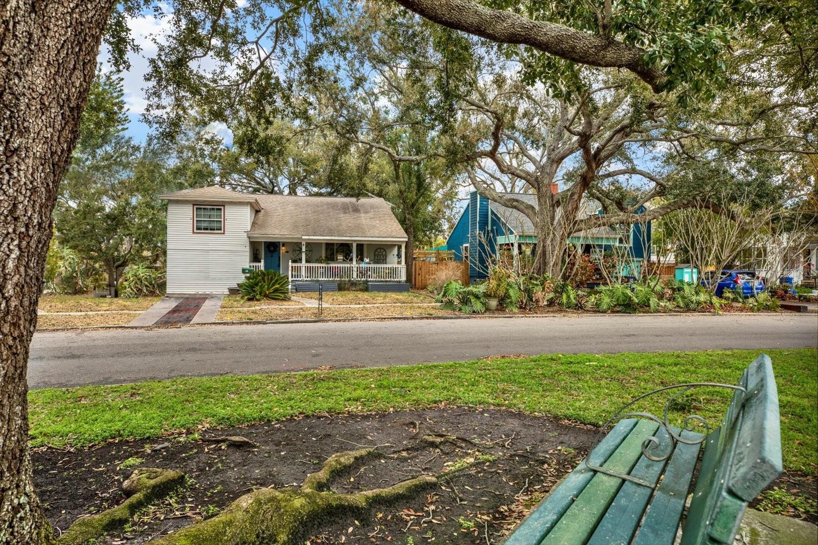 Image 44 of 49 For 911 29th Street N