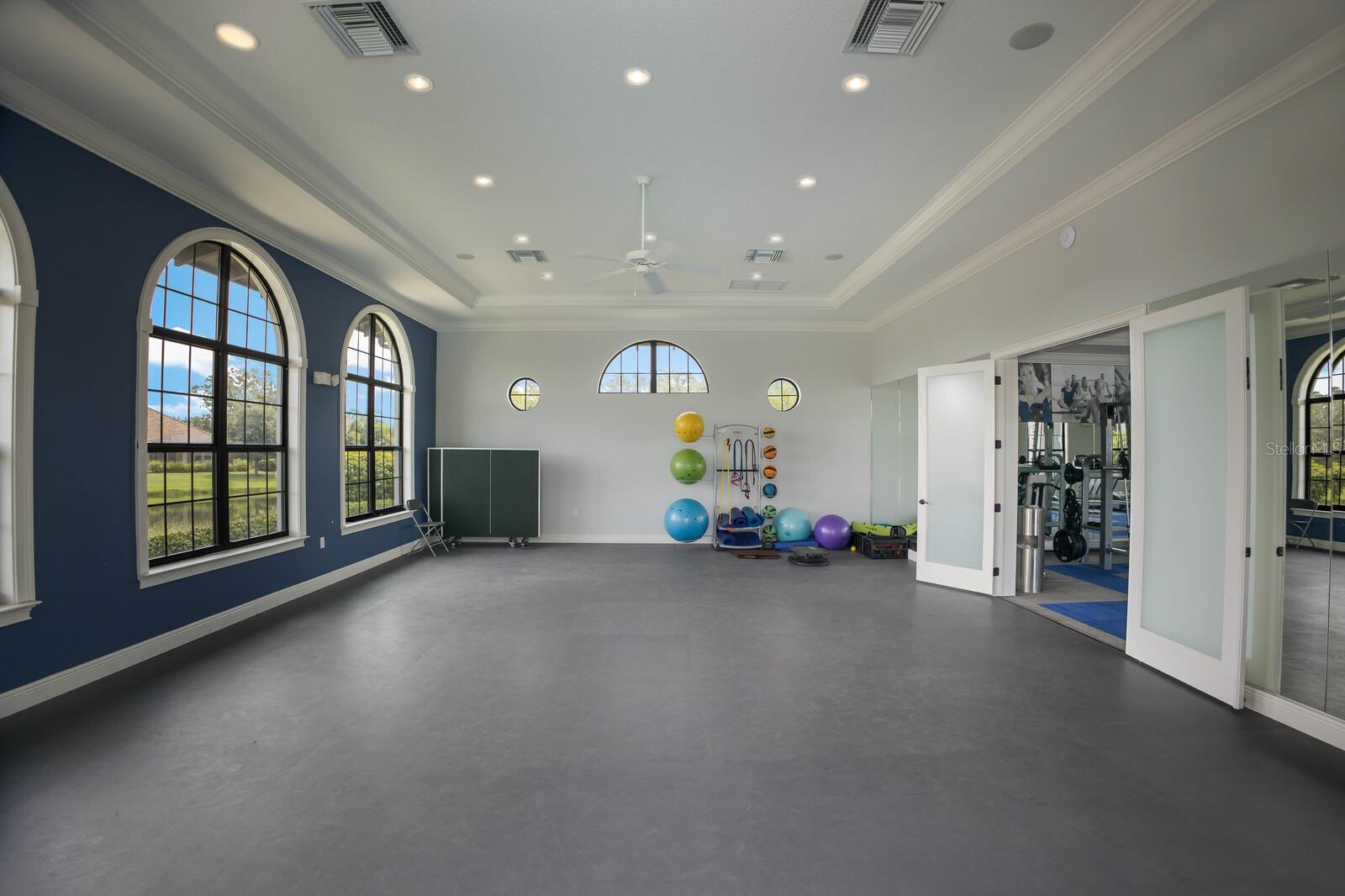 Image 57 of 73 For 2723 Sapphire Blue Lane