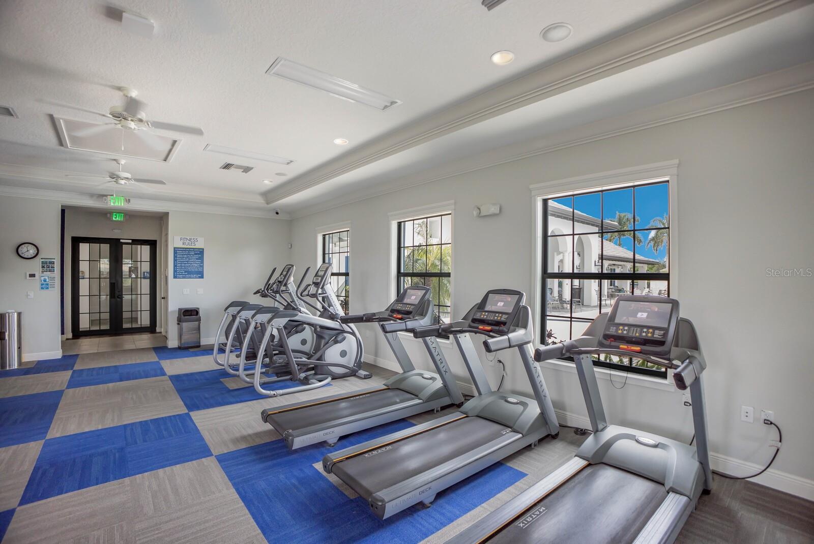 Image 59 of 73 For 2723 Sapphire Blue Lane