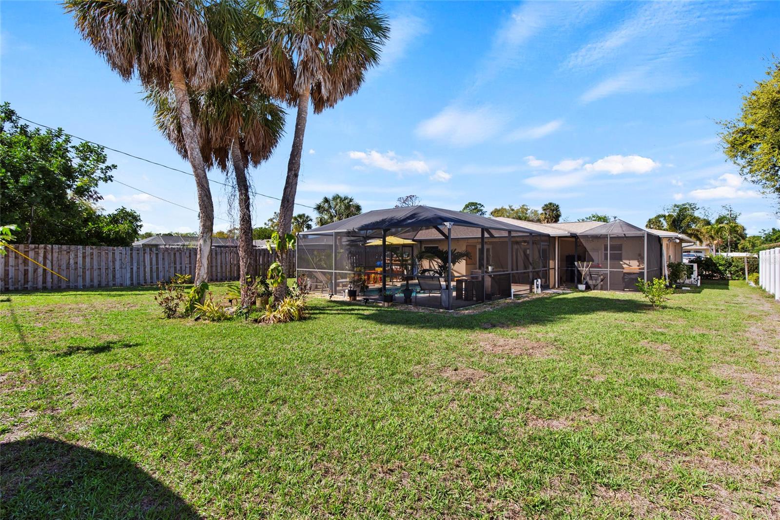 Image 19 of 29 For 6111 Dartmouth Drive