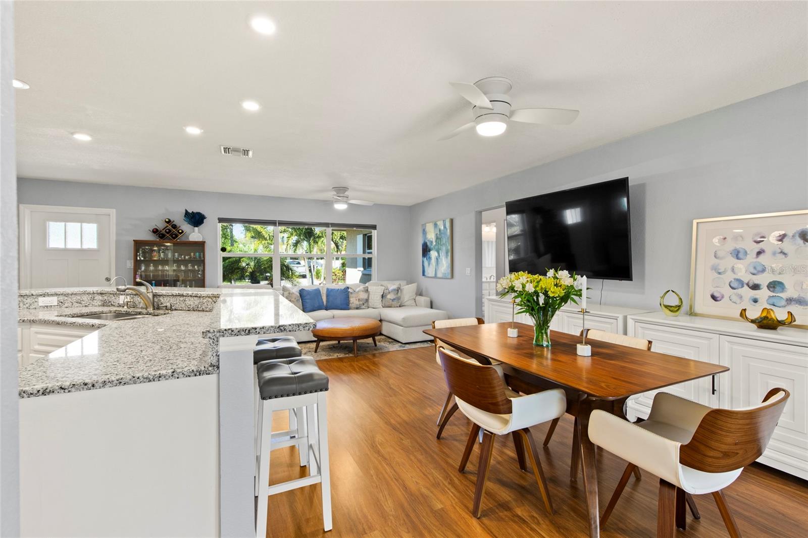 Image 8 of 29 For 6111 Dartmouth Drive