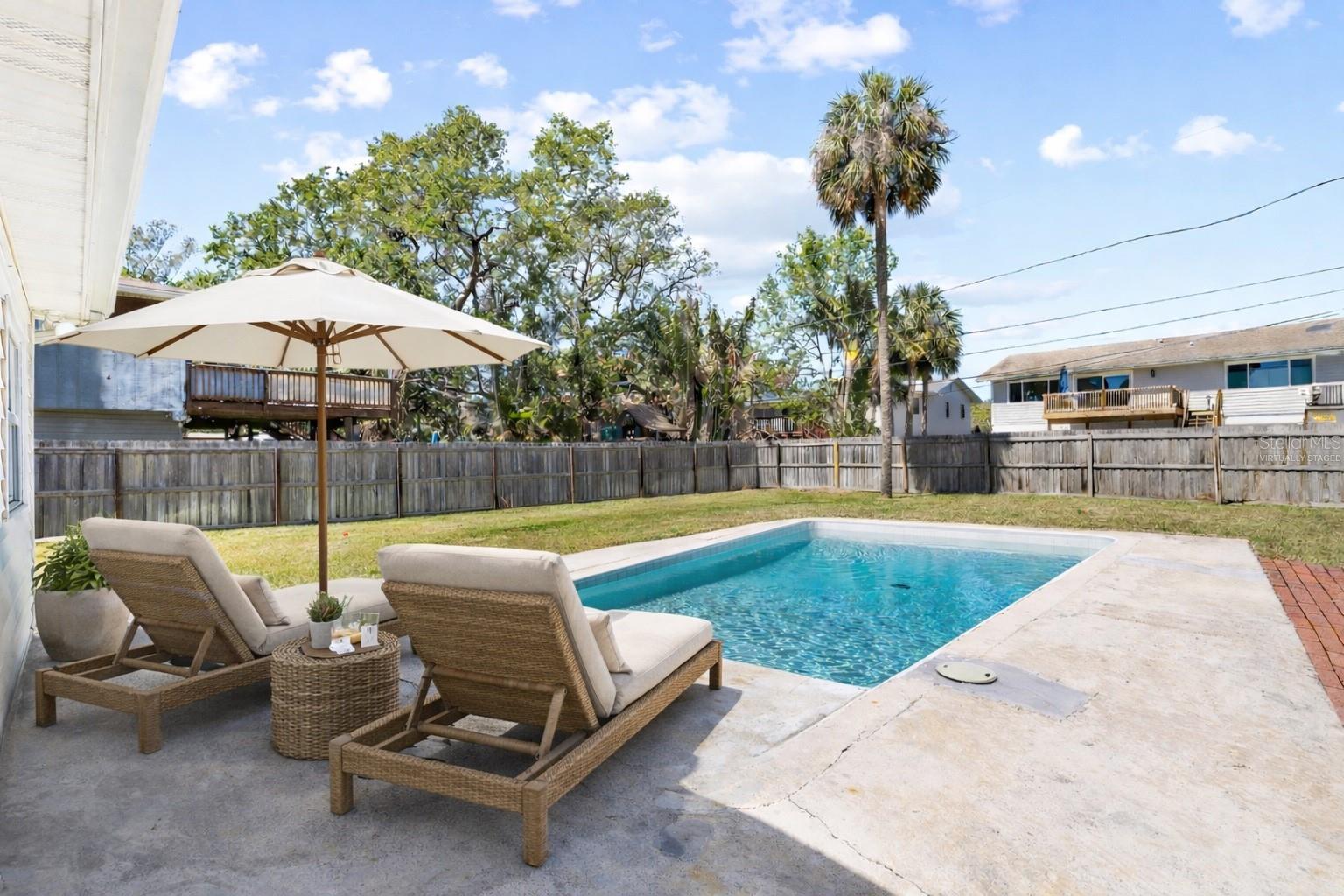 Image 24 of 33 For 1827 Nevada Avenue Ne