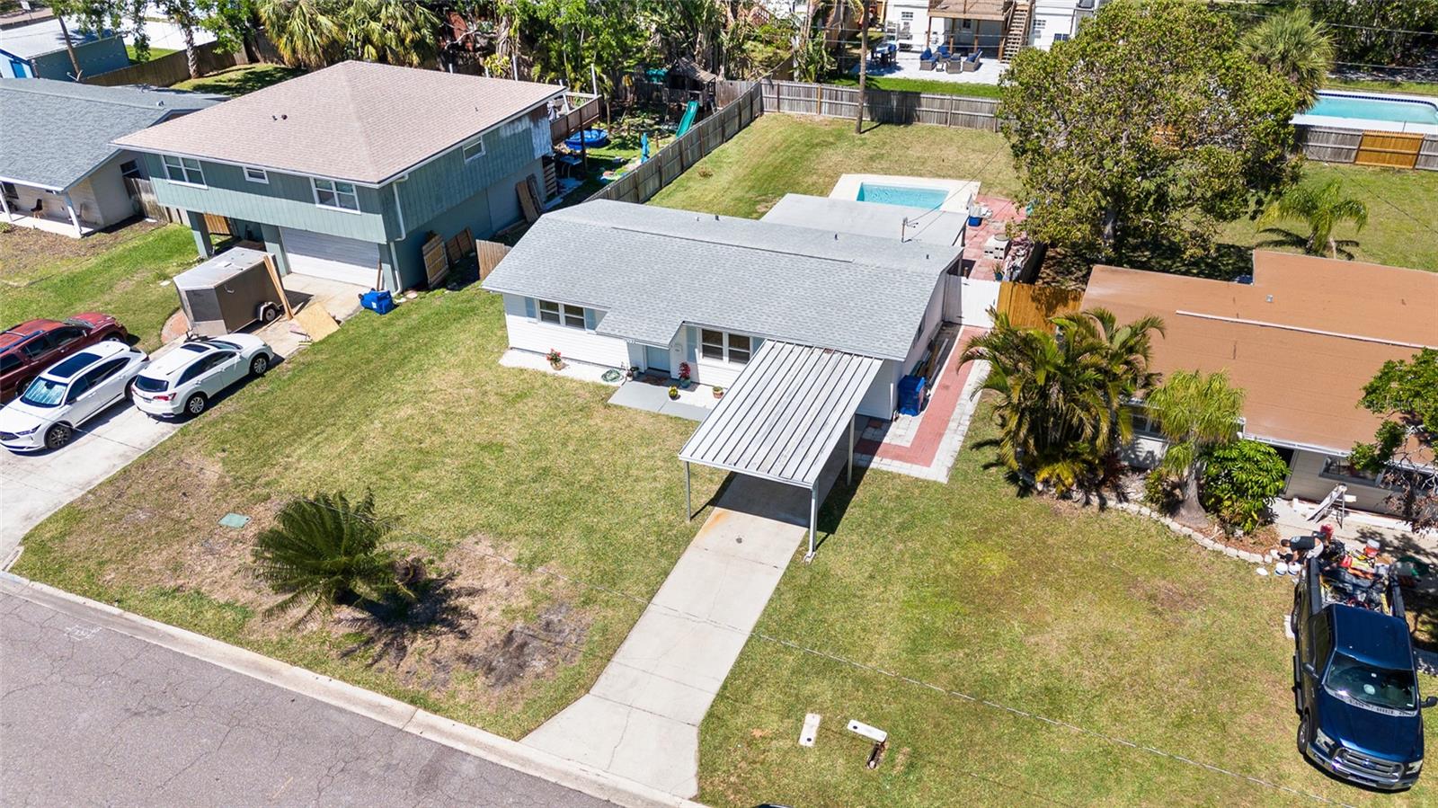 Image 29 of 33 For 1827 Nevada Avenue Ne