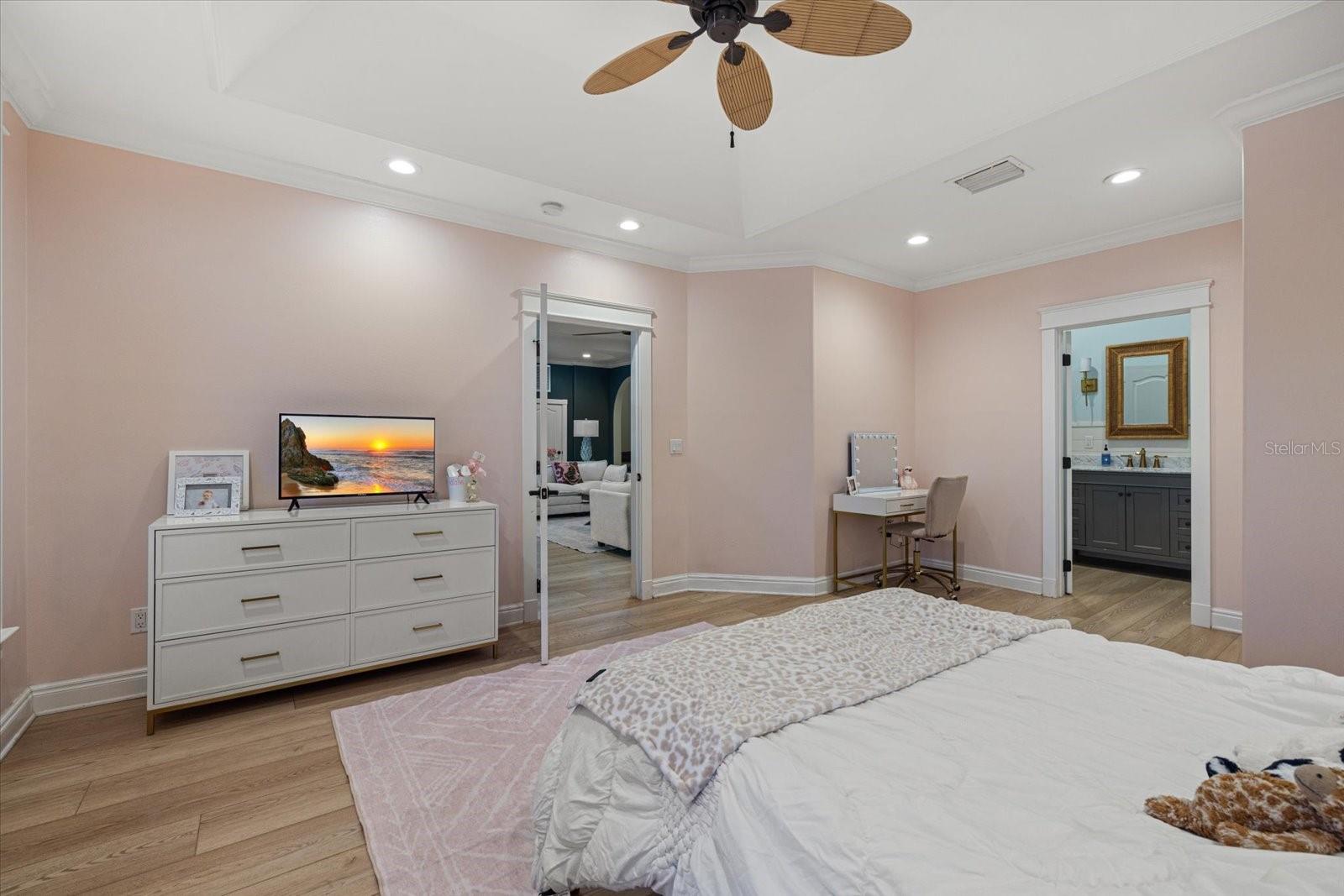 Image 31 of 63 For 2519 Sesame Street