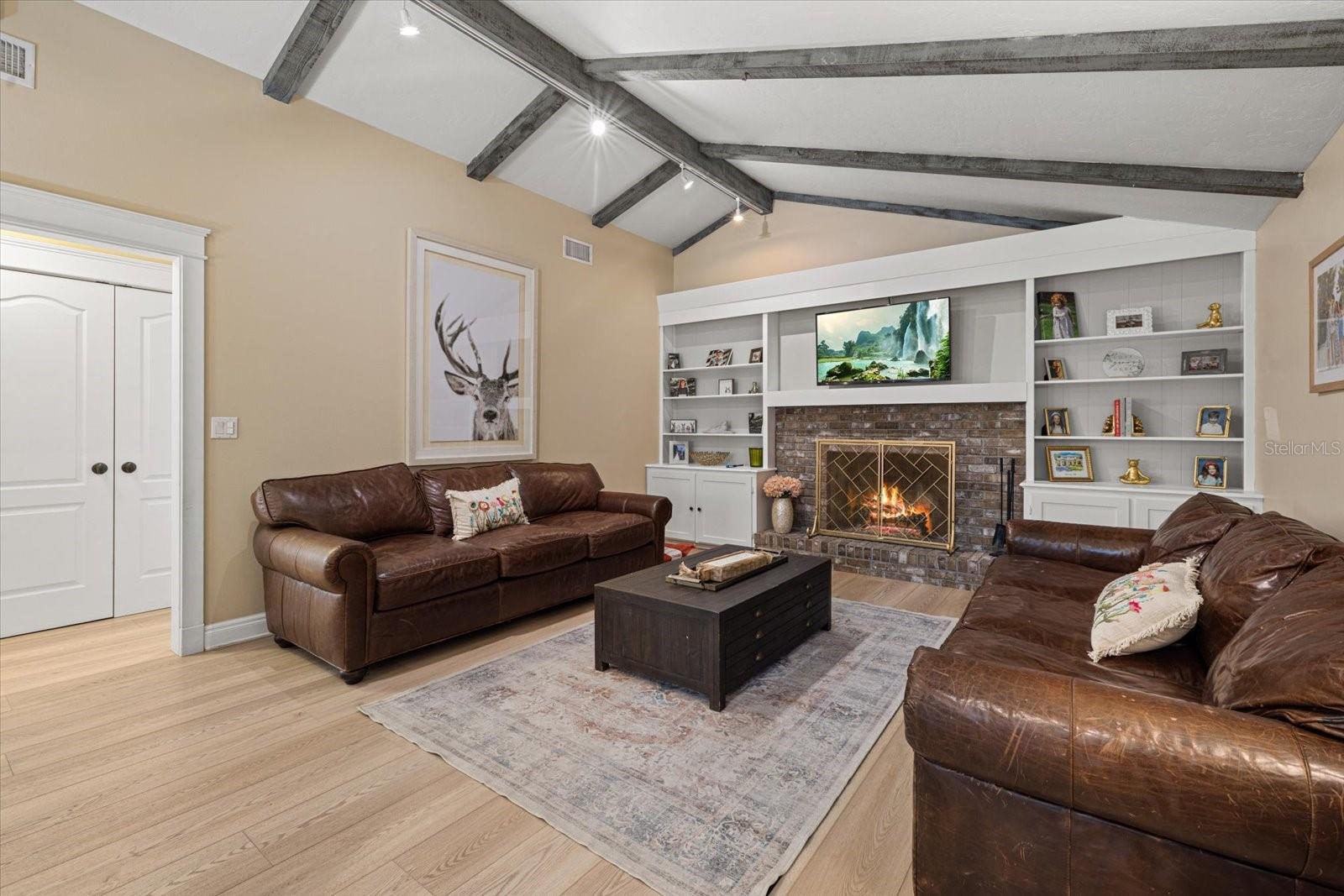 Image 37 of 63 For 2519 Sesame Street