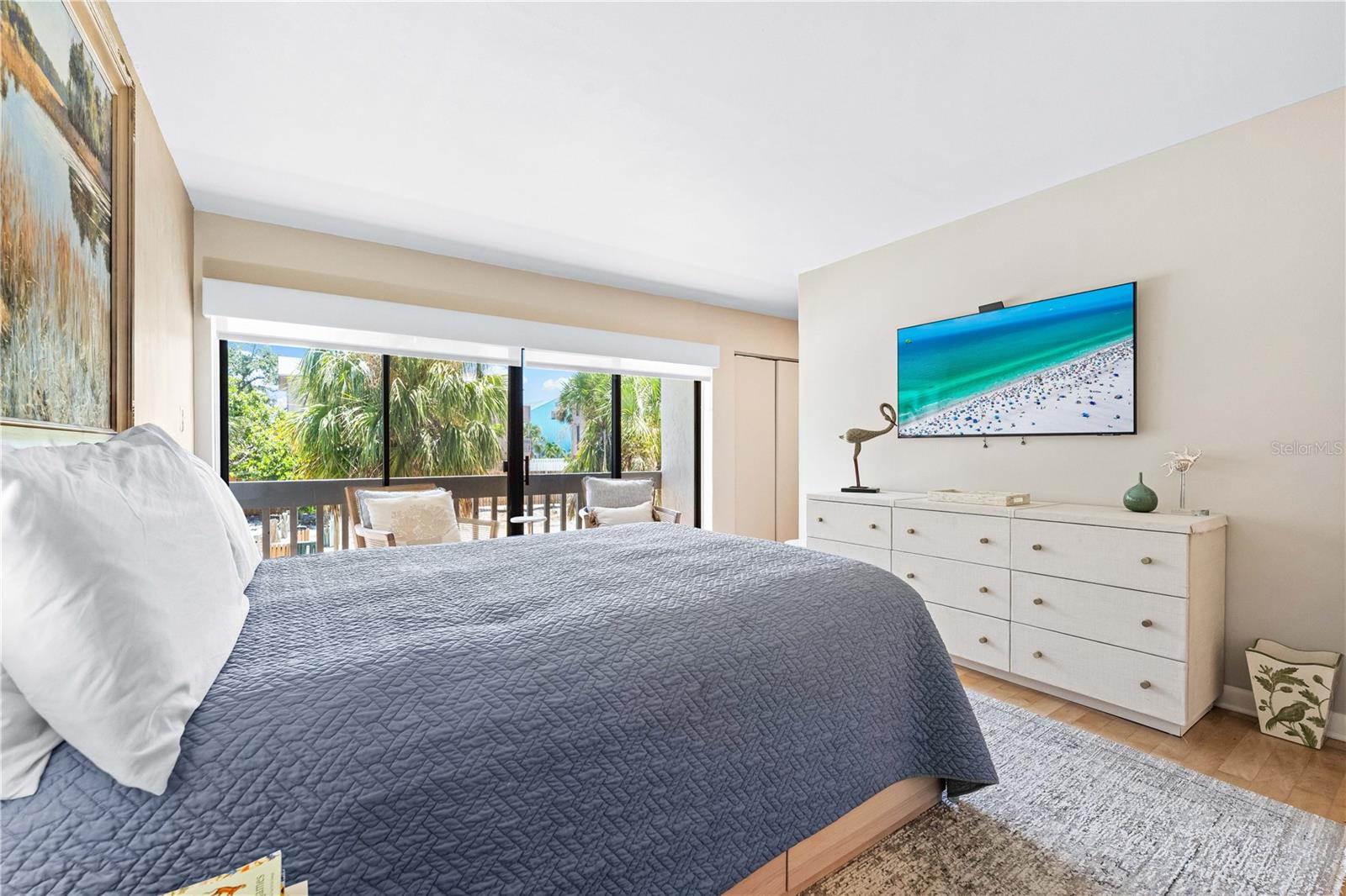 Image 27 of 69 For 450 Beach Road 3