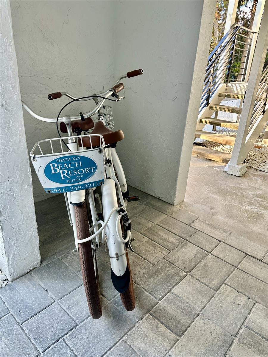 Image 48 of 69 For 450 Beach Road 3