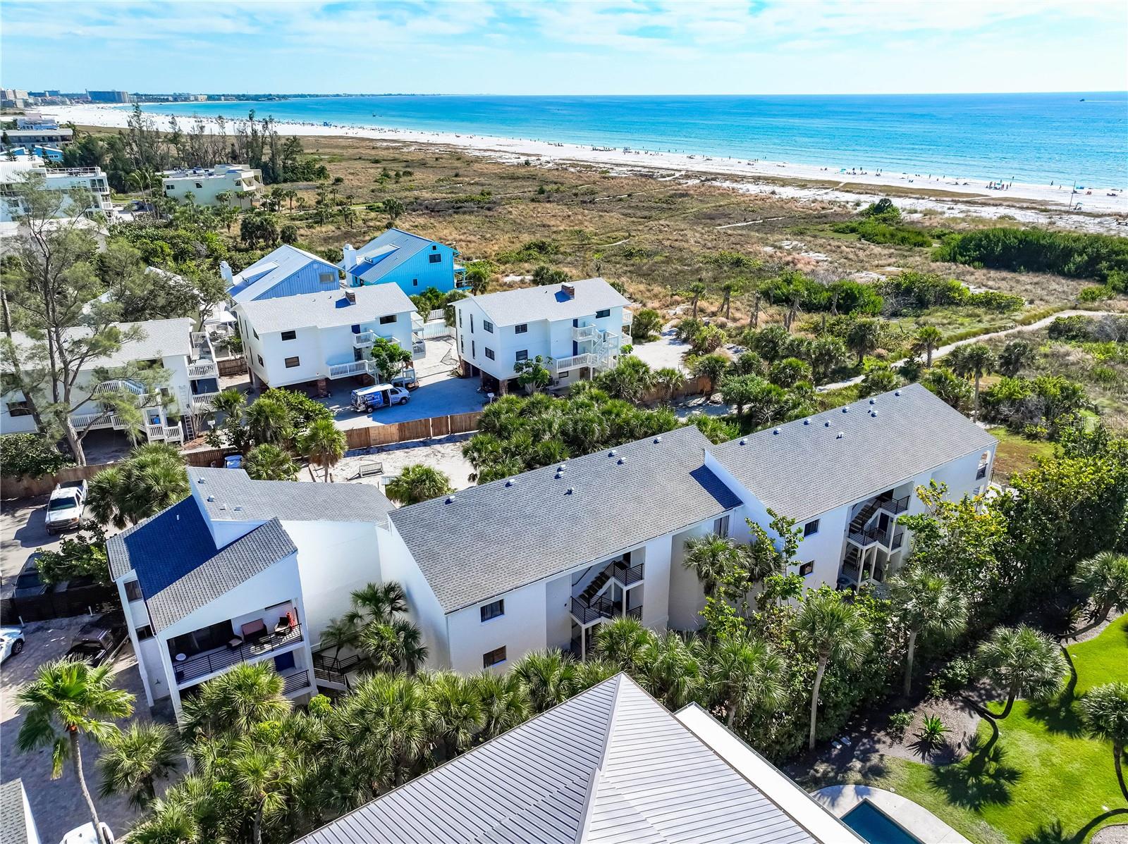 Image 52 of 69 For 450 Beach Road 3