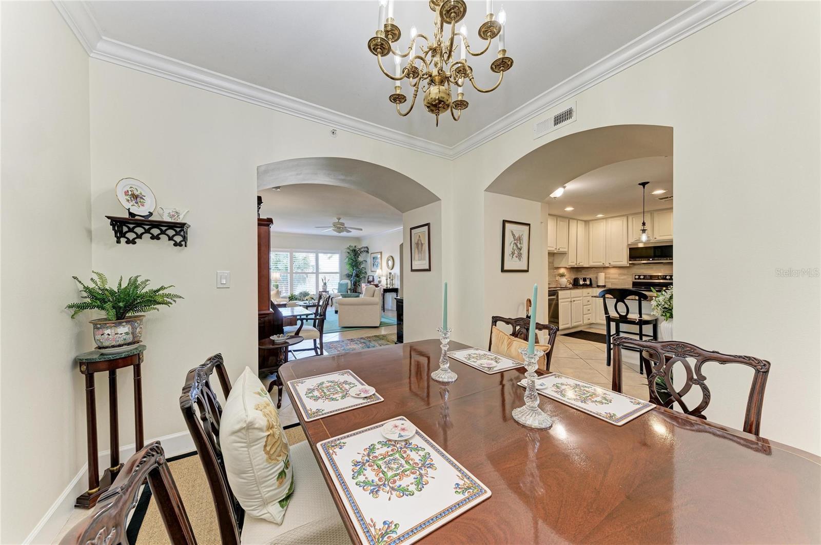 Image 13 of 62 For 808 3rd Avenue W 209