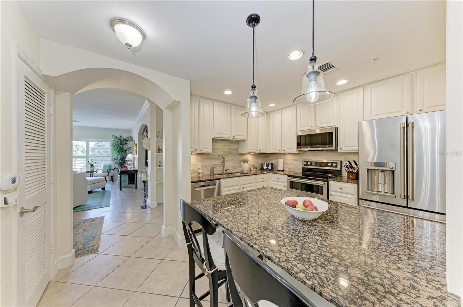 Image 20 of 62 For 808 3rd Avenue W 209