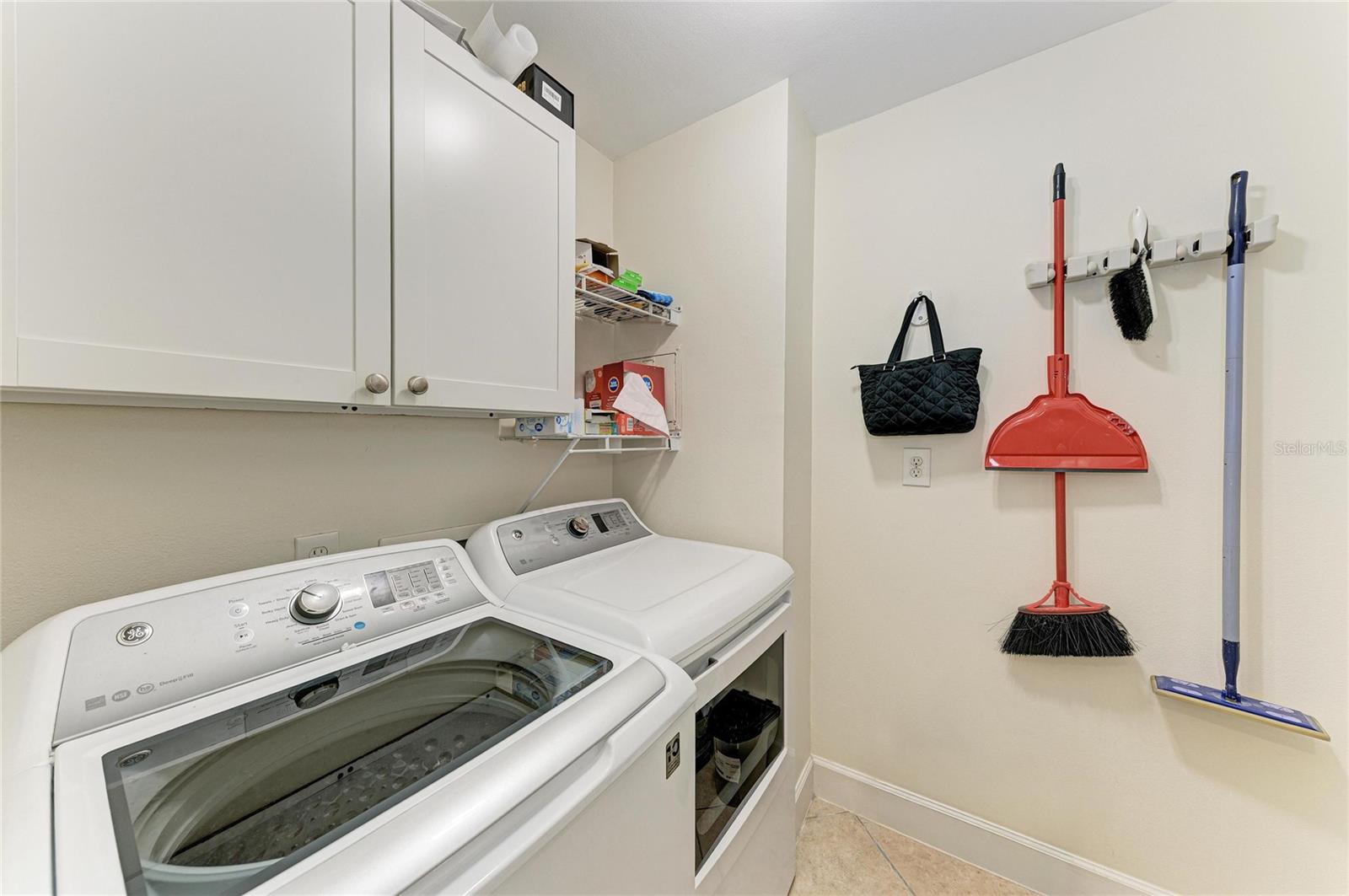 Image 31 of 62 For 808 3rd Avenue W 209