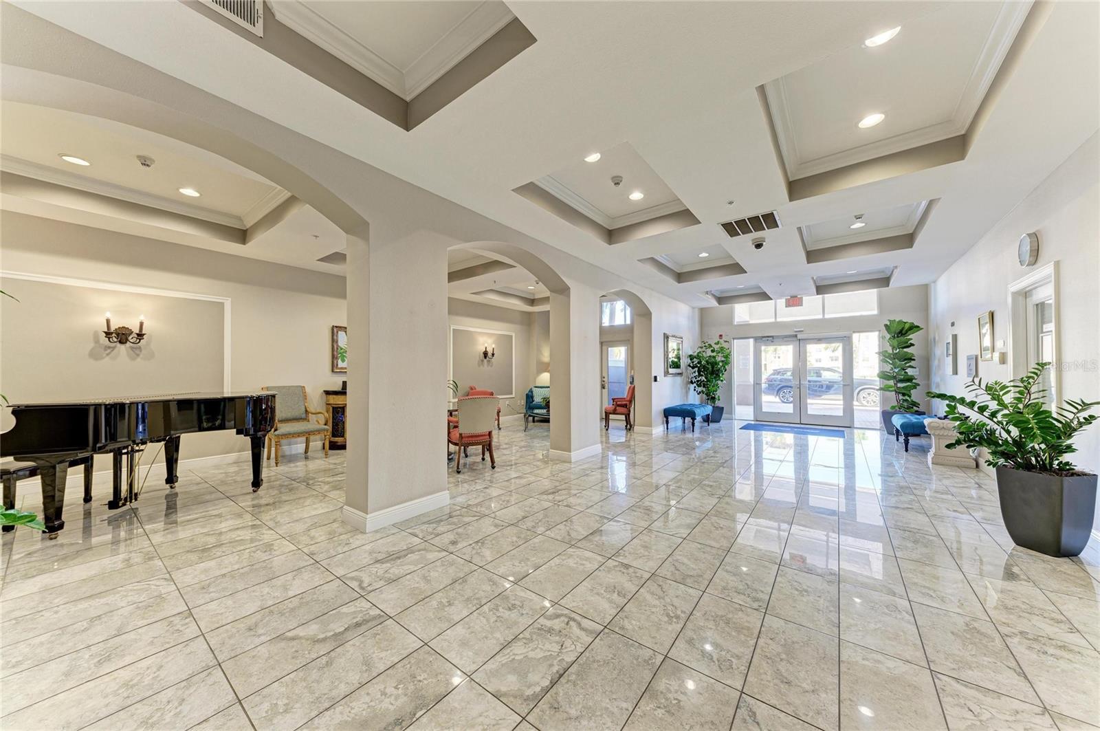 Image 36 of 62 For 808 3rd Avenue W 209