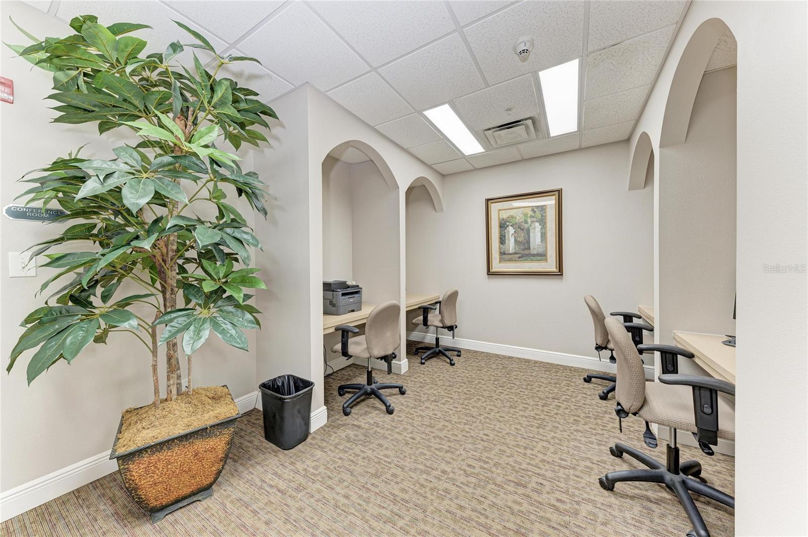 Image 46 of 62 For 808 3rd Avenue W 209