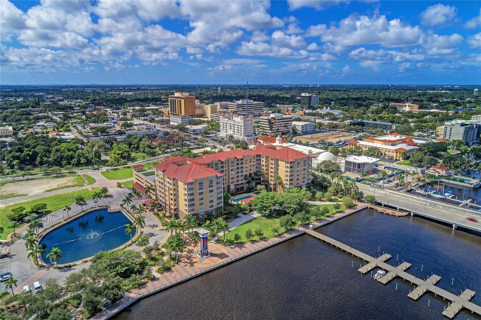 Image 60 of 62 For 808 3rd Avenue W 209