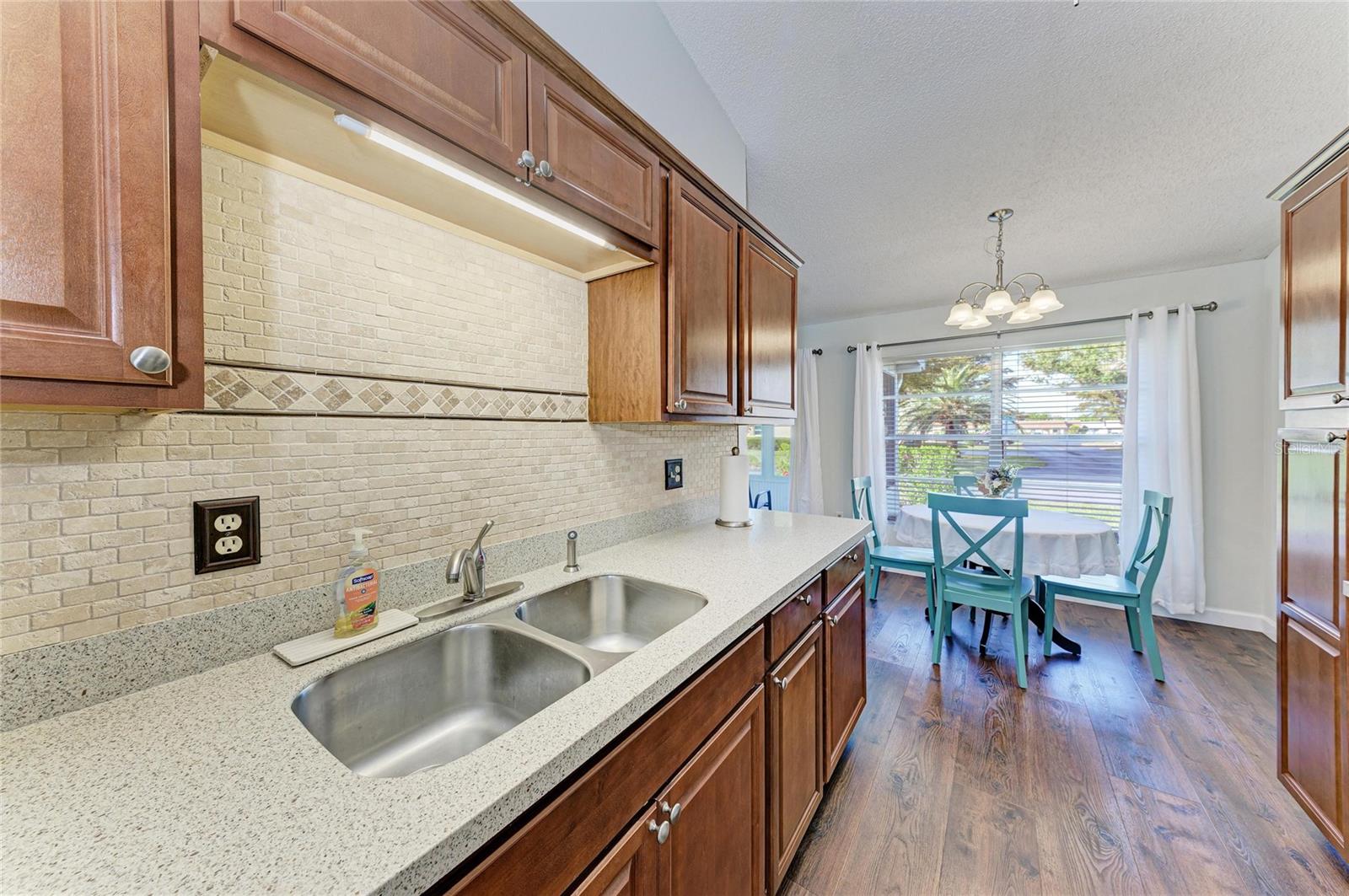 Image 12 of 45 For 4006 36th Avenue Drive W