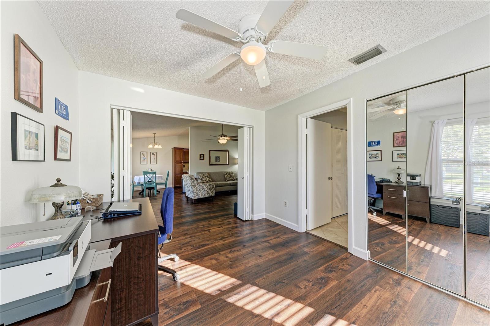 Image 23 of 45 For 4006 36th Avenue Drive W