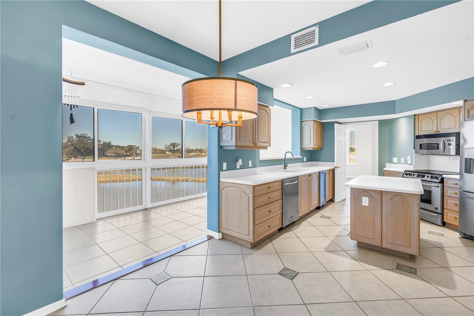 Image 23 of 48 For 4634 Mirada Way 27