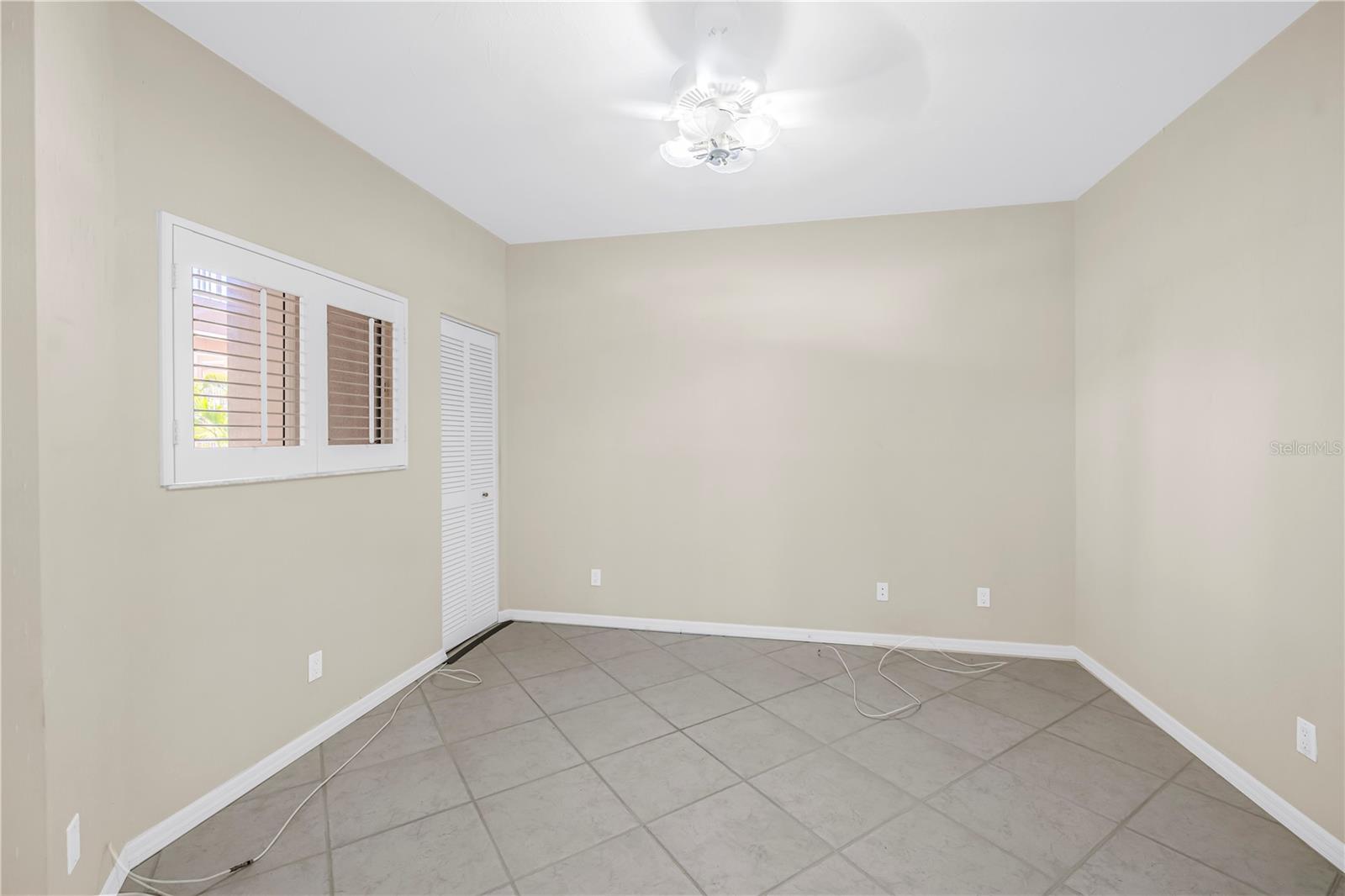 Image 29 of 48 For 4634 Mirada Way 27