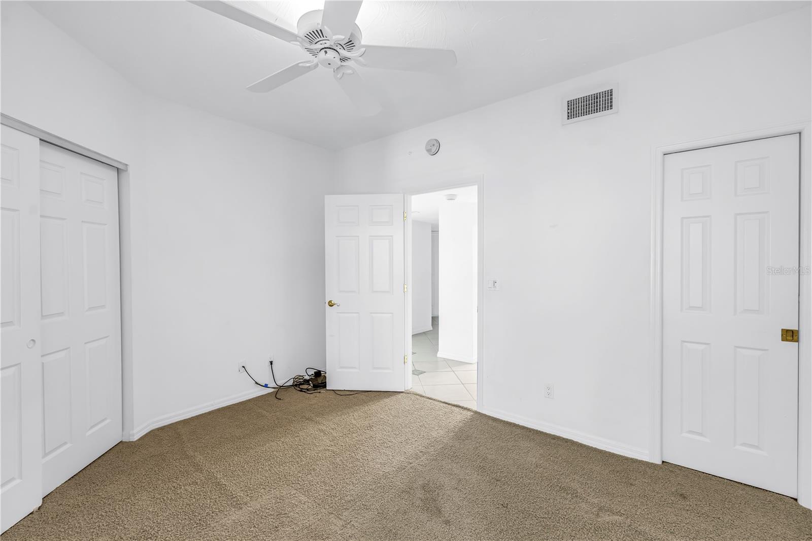 Image 32 of 48 For 4634 Mirada Way 27