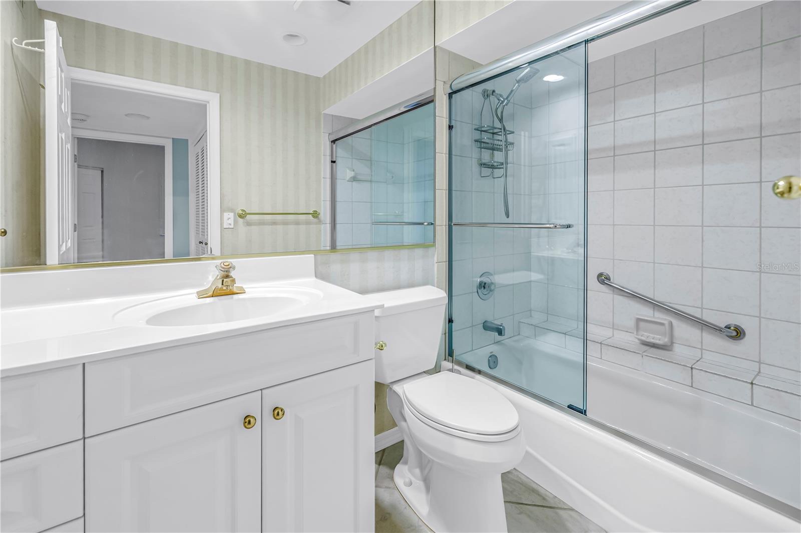 Image 33 of 48 For 4634 Mirada Way 27