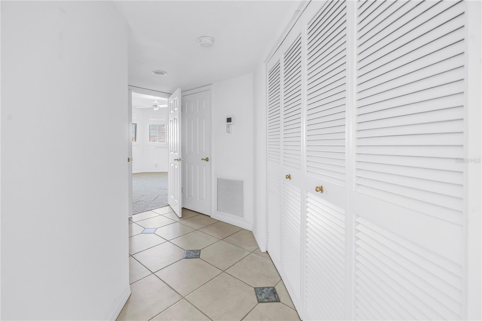 Image 35 of 48 For 4634 Mirada Way 27