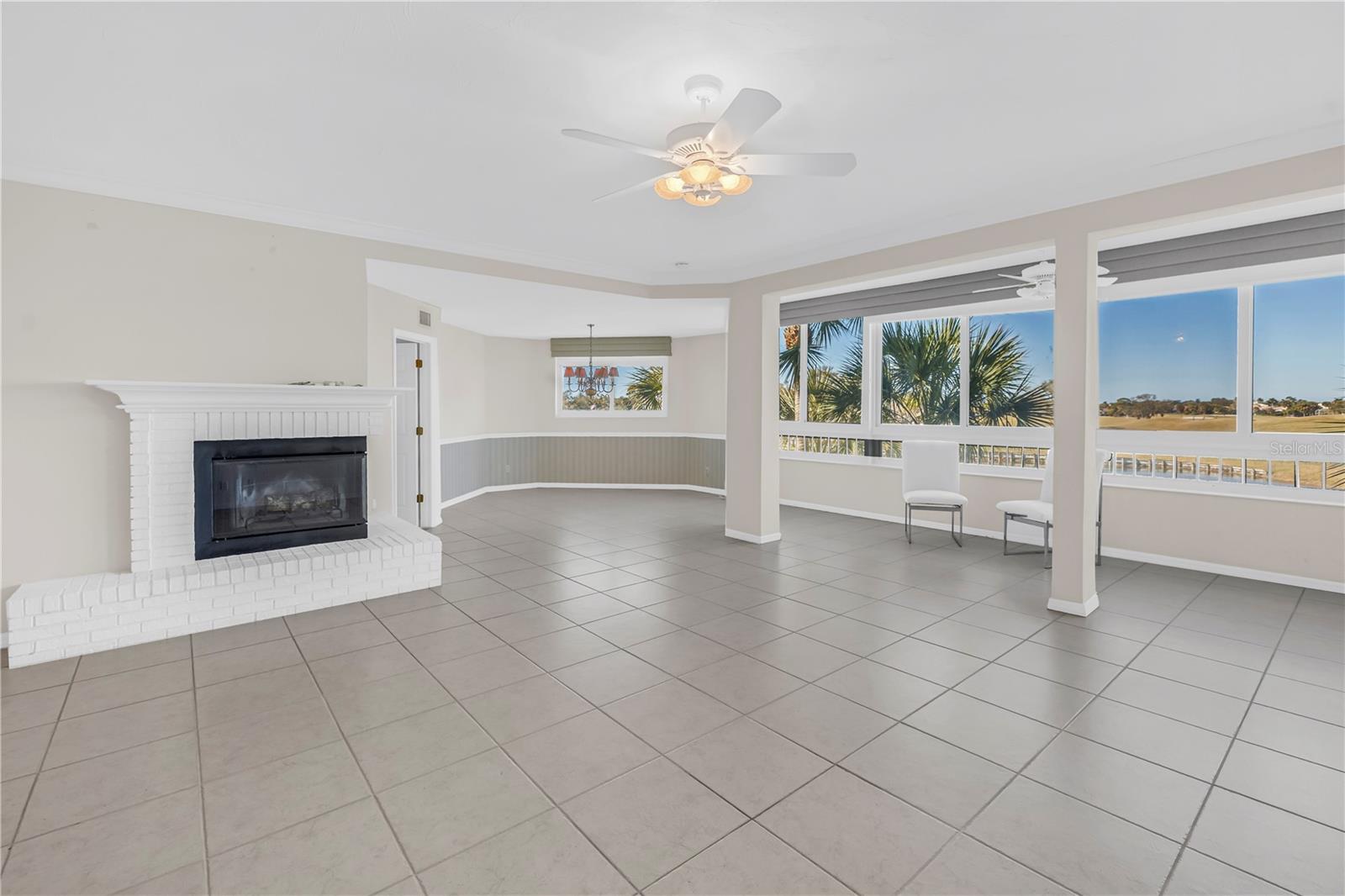 Image 7 of 48 For 4634 Mirada Way 27