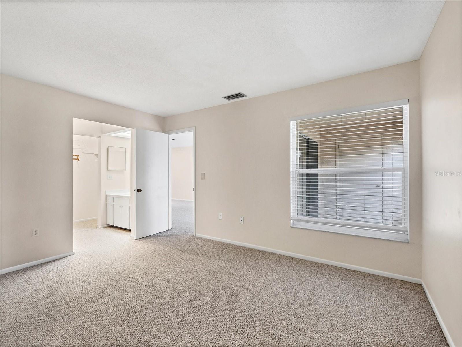 Image 16 of 36 For 6228 7th Avenue W