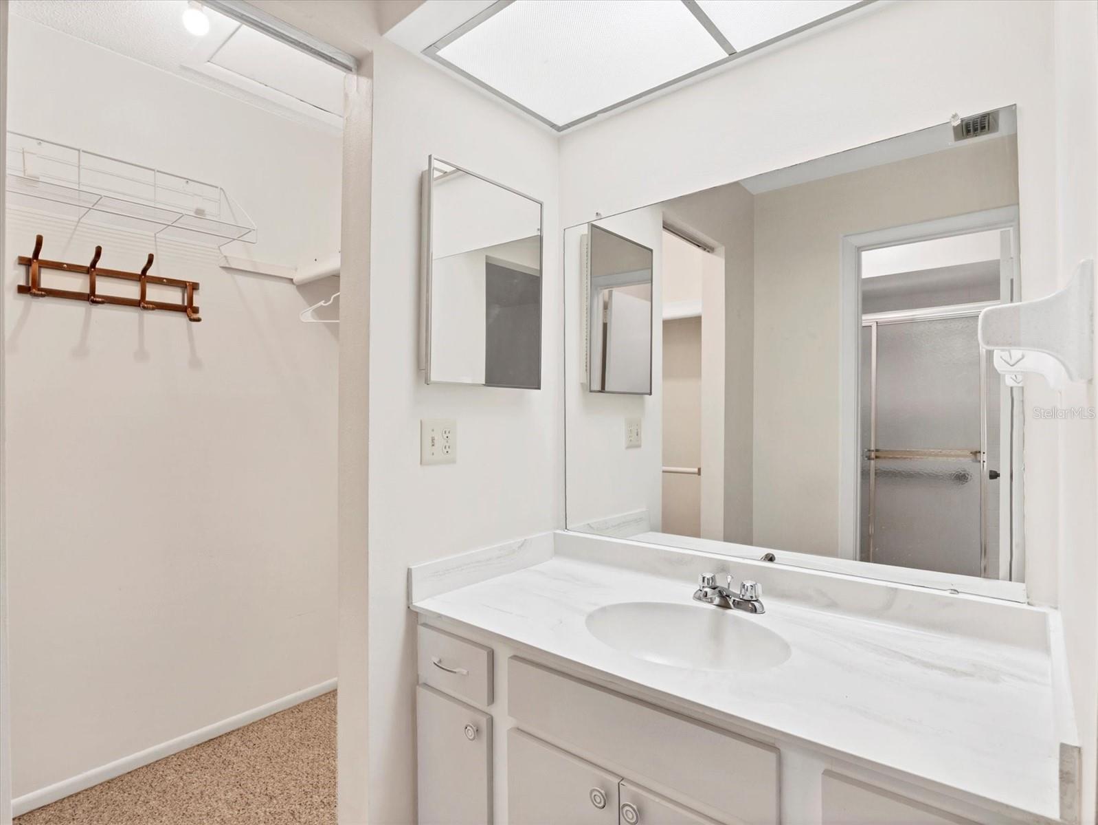 Image 17 of 36 For 6228 7th Avenue W