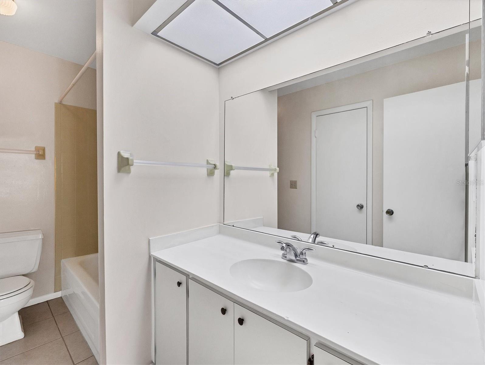 Image 18 of 36 For 6228 7th Avenue W