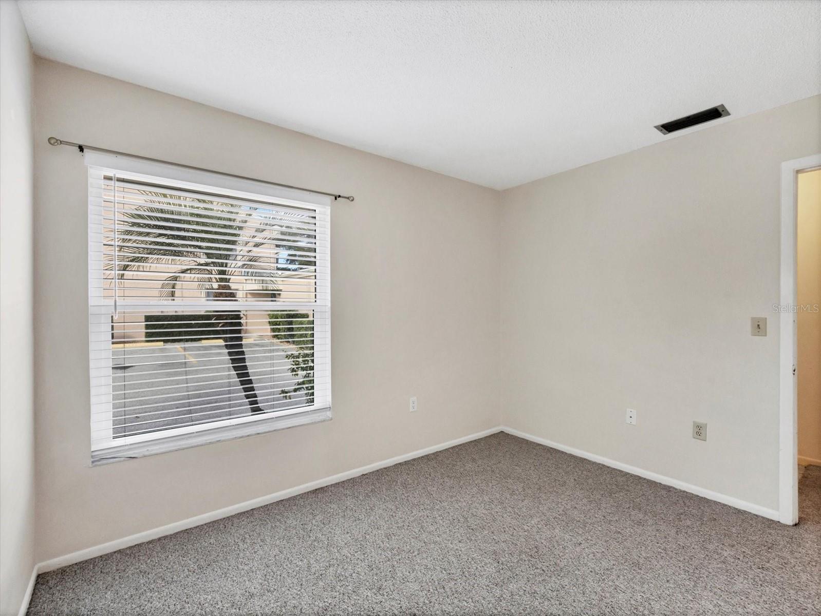 Image 21 of 36 For 6228 7th Avenue W