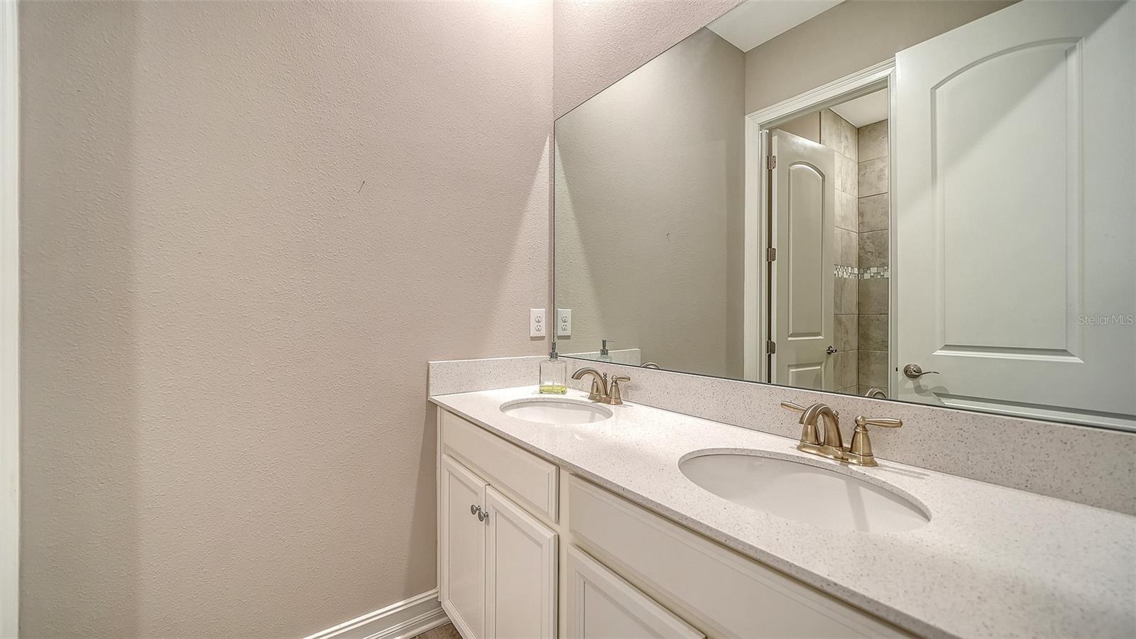 Image 36 of 55 For 7300 Great Egret Boulevard