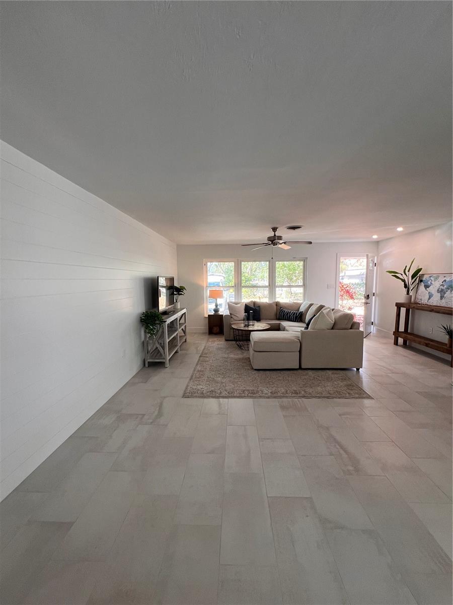 Image 47 of 65 For 2724 Monterey Street